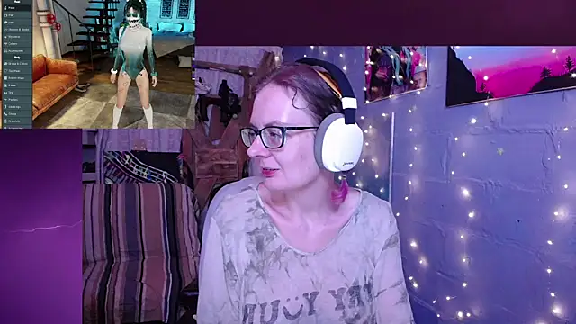 Snapshot of FunAfterDark chatting on 12/09/24, 07:50 FunAfterDark online show from 12/09/24, 07:50