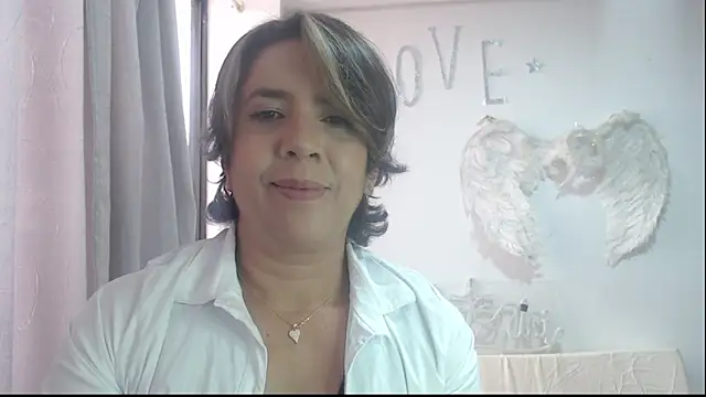 Victoria meester online show from 09/13/25, 03:01