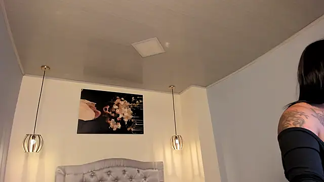 ayshel   online show from 03/19/25, 04:03