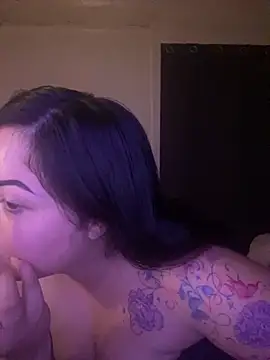 xocrybaby online show from 10/13/25, 10:37