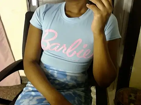 savage laura online show from 11/03/25, 10:42