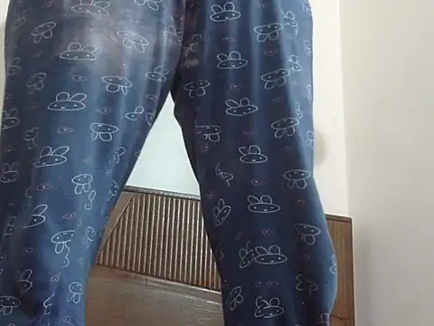 shekira99 online show from 09/10/25, 05:07