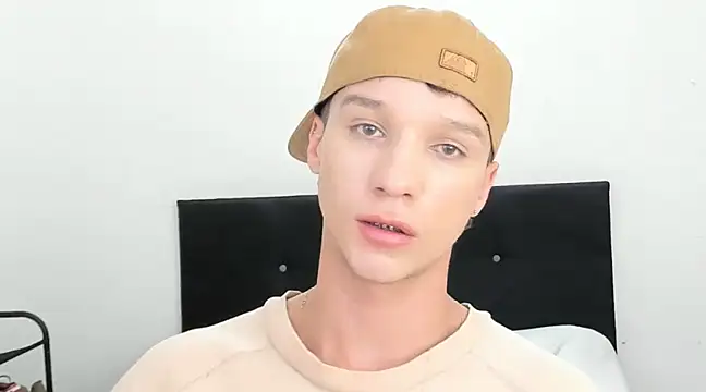 angelcortes online show from 12/26/24, 02:05