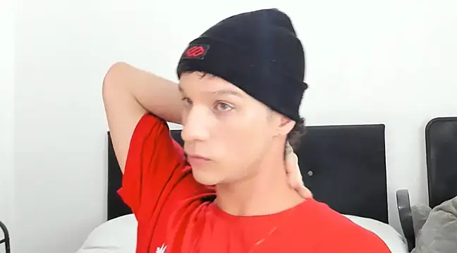 angelcortes online show from 01/03/25, 11:14