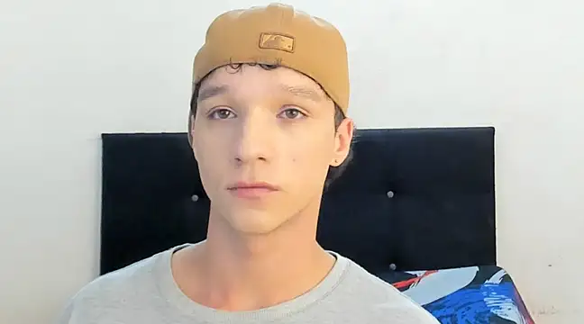 angelcortes online show from 01/23/25, 10:54