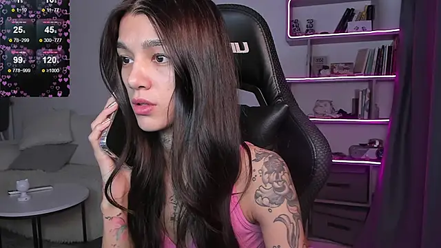 vinkitinkii online show from 12/20/24, 12:05