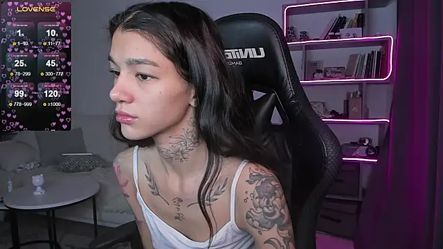 vinkitinkii online show from 12/23/24, 06:22