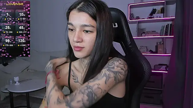 vinkitinkii online show from 12/30/24, 07:26