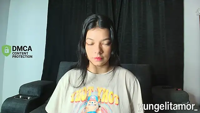 Snapshot of yungelitamor_ chatting on 10/26/25, 05:02 yungelitamor online show from 10/26/25, 05:02