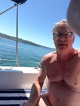 littleone01234 online show from 12/12/24, 03:32