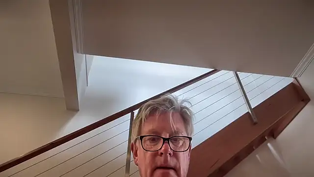 littleone01234 online show from 03/13/25, 12:16