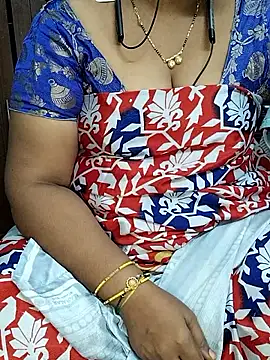 Snapshot of yours-kavaya chatting on 10/19/25, 09:21 yours-kavaya online show from 10/19/25, 09:21