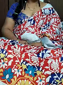 Snapshot of yours-kavaya chatting on 10/19/25, 11:38 yours-kavaya online show from 10/19/25, 11:38