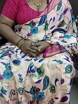 Snapshot of yours-kavaya chatting on 11/08/25, 02:12 yours-kavaya online show from 11/08/25, 02:12