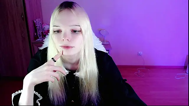 Emily Nyaffee online show from 01/26/25, 09:07