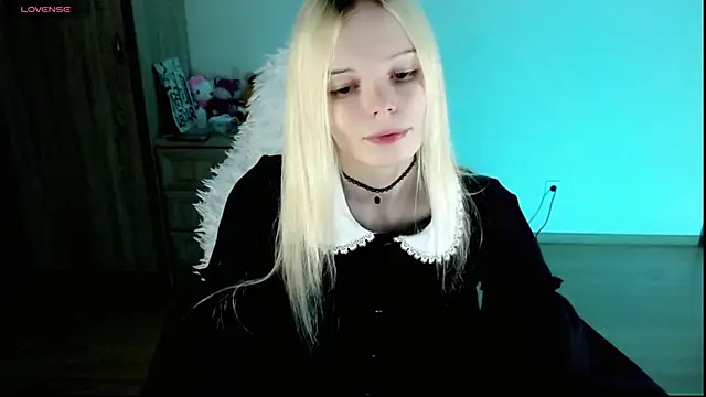 Emily Nyaffee online show from 02/09/25, 08:34