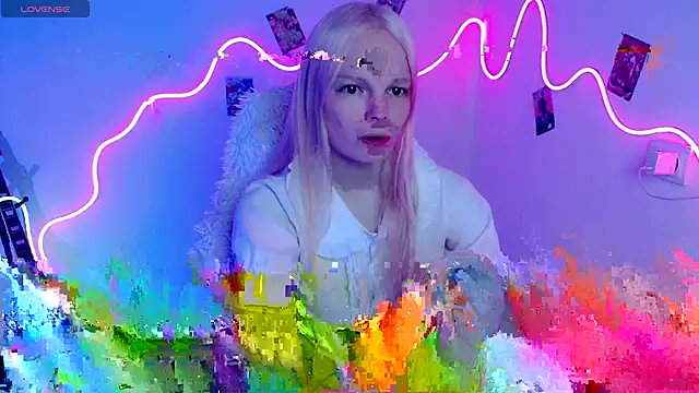 Emily Nyaffee online show from 10/01/25, 08:42