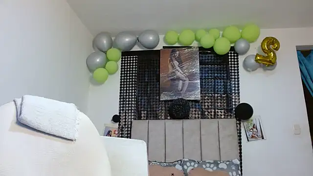 Snapshot of Wilson_Siara chatting on 09/23/25, 12:57 Wilson Siara online show from 09/23/25, 12:57