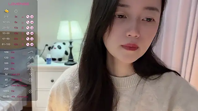 A-xena online show from 01/31/25, 12:40