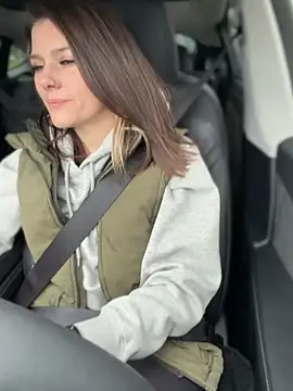 LadyLena1 online show from 10/12/25, 06:29