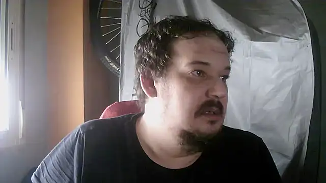 porkorossy online show from 10/09/25, 07:17