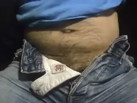 Snapshot of Pol8822 chatting on 01/14/25, 08:37 Pol8822 online show from 01/14/25, 08:37