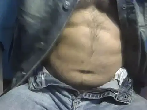 Snapshot of Pol8822 chatting on 01/26/25, 10:45 Pol8822 online show from 01/26/25, 10:45