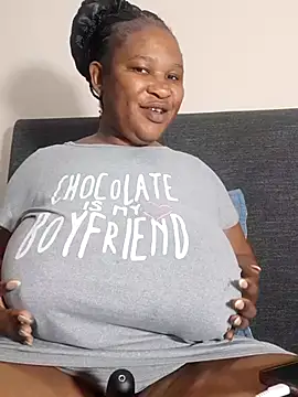 Snapshot of Bootyliciousbbw12 chatting on 10/20/25, 06:47 Bootyliciousbbw12 online show from 10/20/25, 06:47