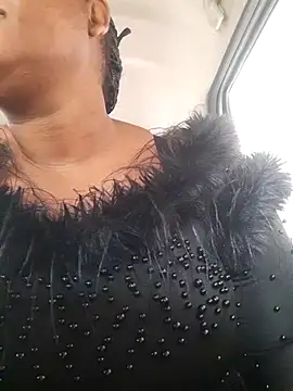 Snapshot of Bootyliciousbbw12 chatting on 10/21/25, 05:52 Bootyliciousbbw12 online show from 10/21/25, 05:52