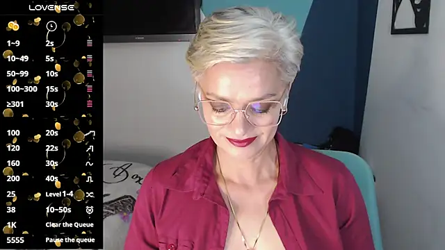 Snapshot of scarlett_paris22 chatting on 03/23/25, 12:04 scarlett paris22 online show from 03/23/25, 12:04