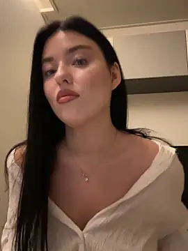 Angela Fosterr online show from 10/08/25, 04:26