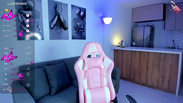 Snapshot of sophia_willians chatting on 12/02/24, 03:14 sophia willians online show from 12/02/24, 03:14