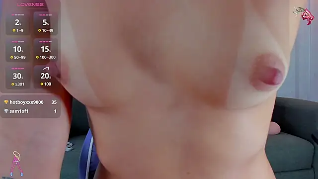 Snapshot of sophia_willians chatting on 03/13/25, 06:56 sophia willians online show from 03/13/25, 06:56