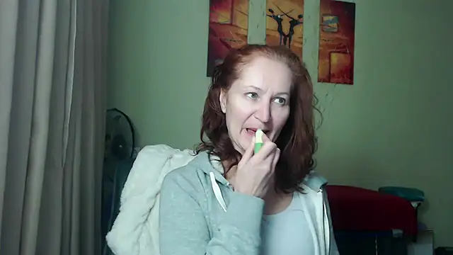 AmellyGrand online show from 11/16/25, 03:50