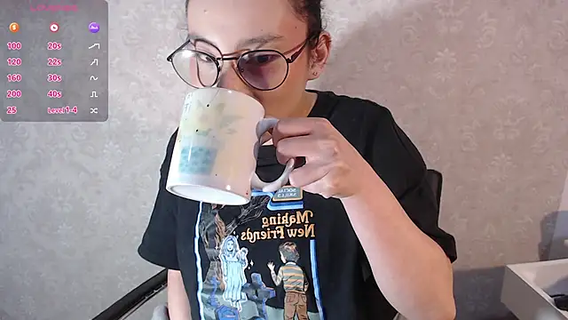 little  amy  online show from 11/08/25, 08:40