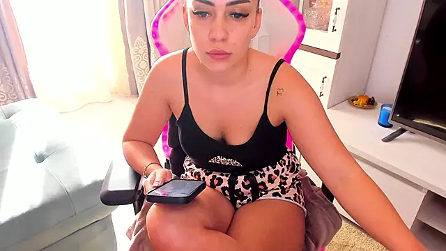 EveEvian online show from 01/29/25, 11:20