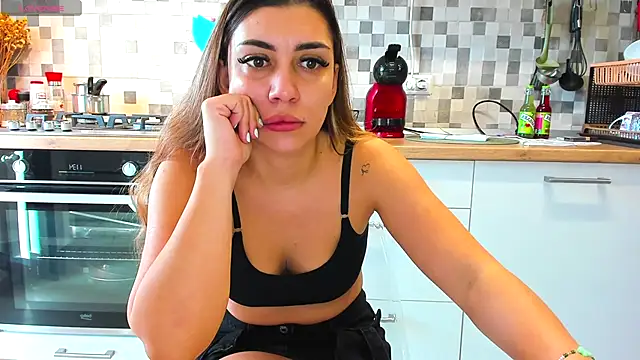 EveEvian online show from 10/11/25, 08:35