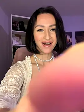 KatyEvanss online show from 10/10/25, 06:07