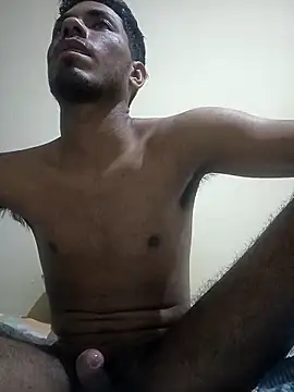 Snapshot of Luis_Gonzalez777 chatting on 10/12/25, 04:44 Luis Gonzalez777 online show from 10/12/25, 04:44