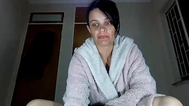 Snapshot of RandySandy007 chatting on 12/17/24, 08:10 RandySandy007 online show from 12/17/24, 08:10