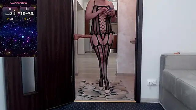 Snapshot of Carmela_fox chatting on 02/22/25, 02:41 Carmela fox online show from 02/22/25, 02:41