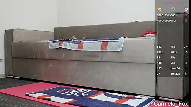 Snapshot of Carmela_fox chatting on 10/16/25, 08:26 Carmela fox online show from 10/16/25, 08:26