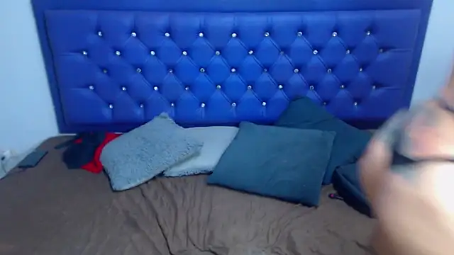 kiwii nasty online show from 10/26/25, 01:11