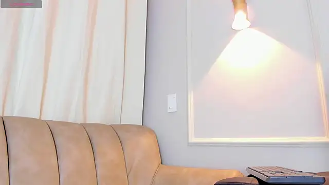 Lia walton online show from 12/30/24, 11:59