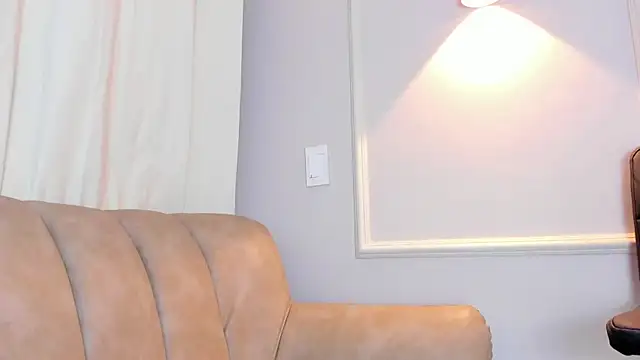 Lia walton online show from 03/15/25, 12:02