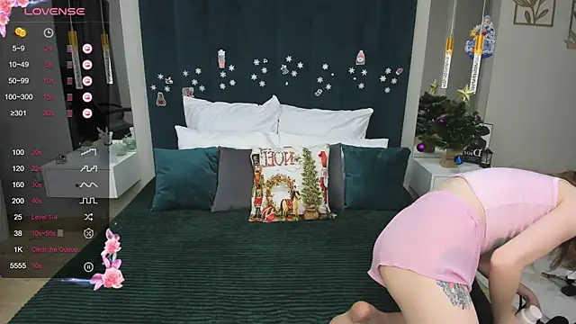 Cowell Adelina online show from 01/12/25, 02:41