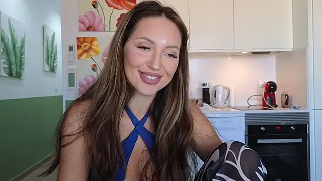 Snapshot of JoanneGG chatting on 01/20/25, 10:18 JoanneGG online show from 01/20/25, 10:18