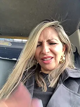  Abril-Office1 online show from 02/03/25, 04:31