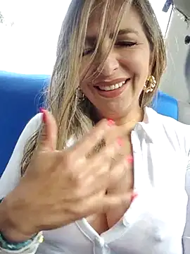  Abril-Office1 online show from 03/04/25, 02:32