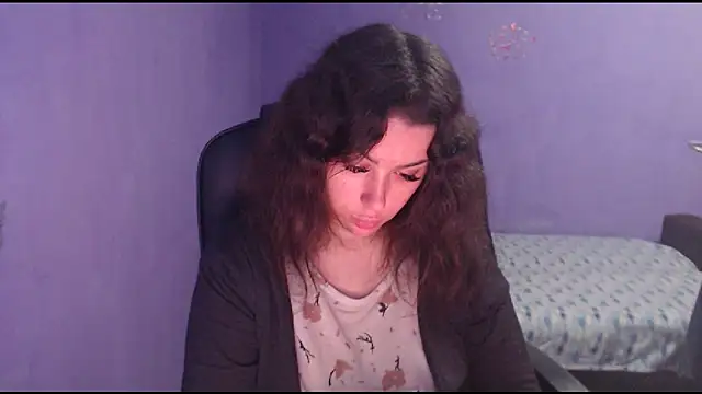 LovelyJulliette online show from 02/04/25, 03:26